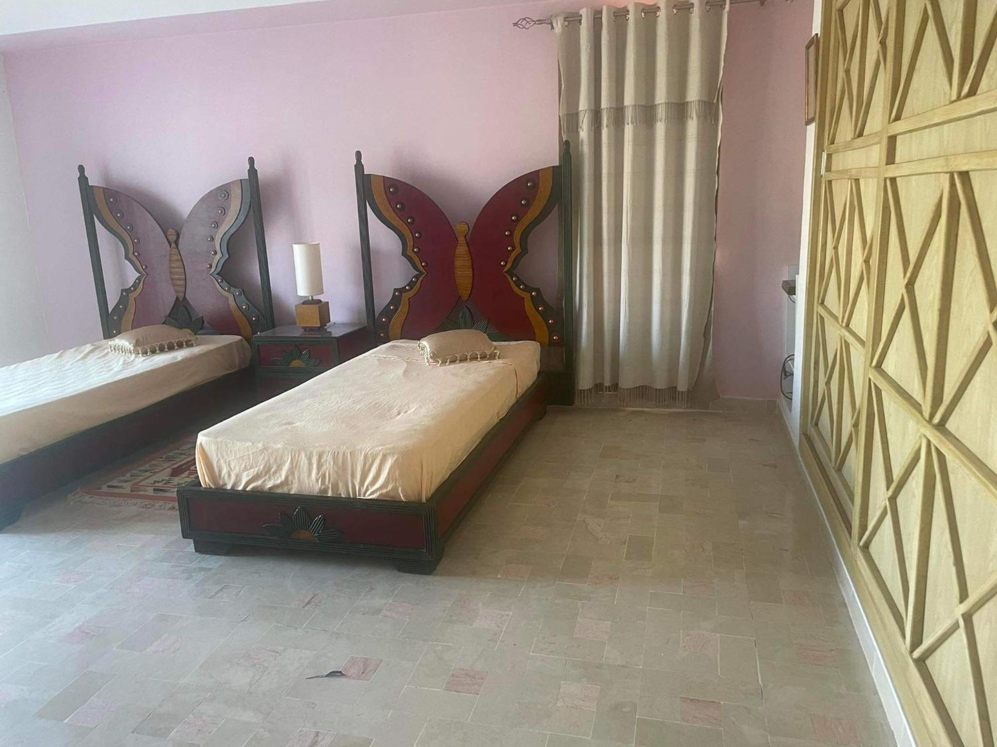 La Maison Les Pins Chambre D'Hote Chez L'Habitant La Marsa Exterior foto